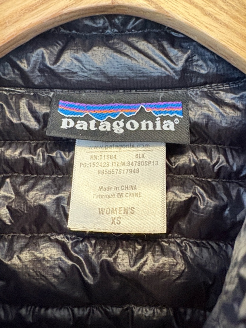 Patagonia Women's Ultralight
Down Vest , sz : XS - Picture 3 of 6
